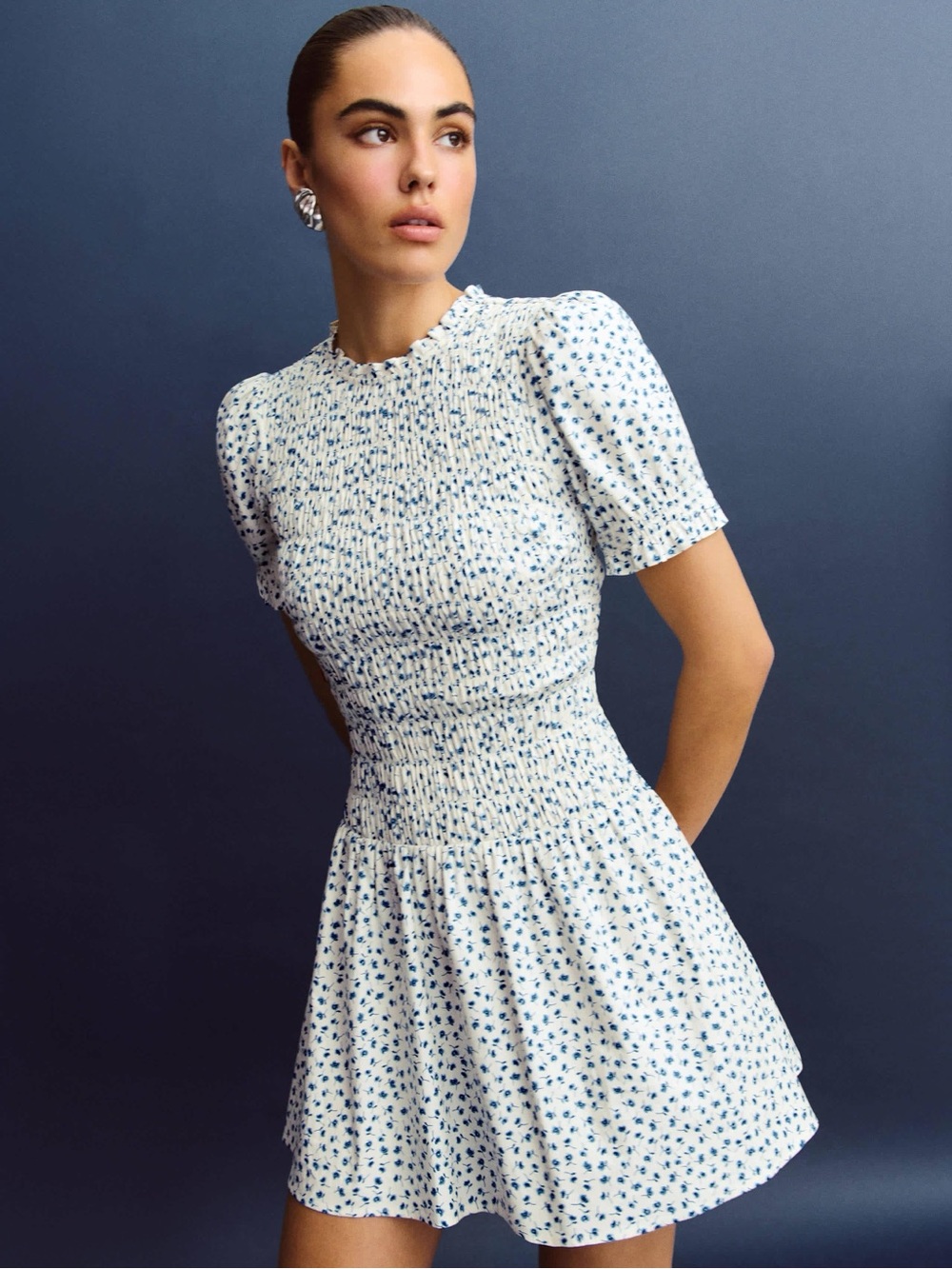 Reformation Leannah Mini Dress in White with Blue Floral Print - size 6